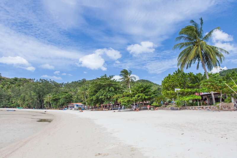 ";
Arrêt à la plage de Thong Nai Pan