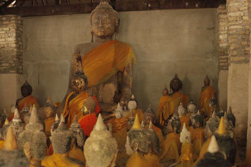 ";
Wat Khunaram und Wat Samret