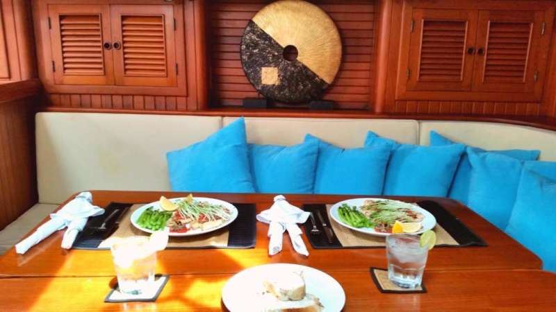 Dinner at the main island