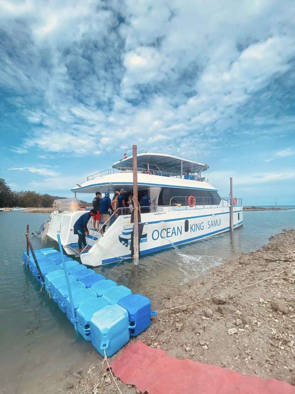 Départ de la plage de Bang Kao