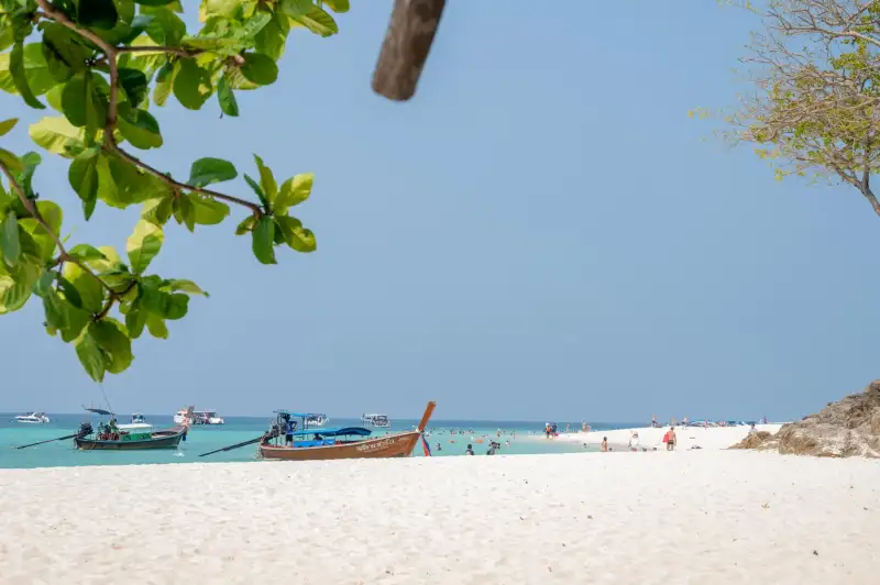 การพักผ่อนริมชายหาด