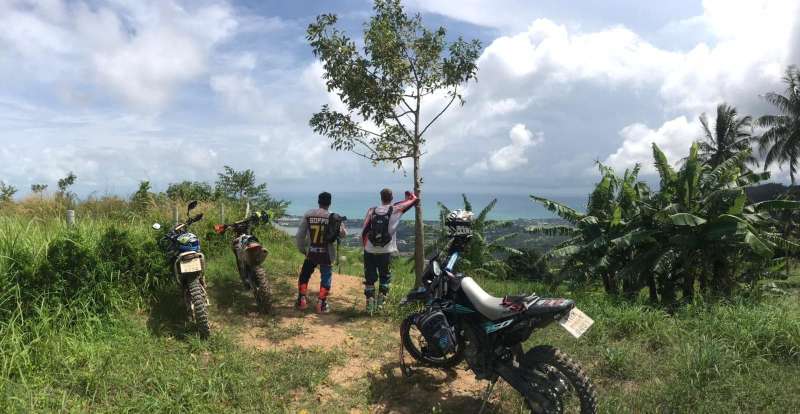 Mountain Peak Viewpoint