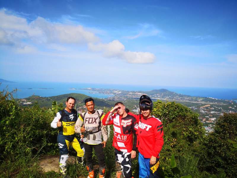 Mountain Peak Viewpoint