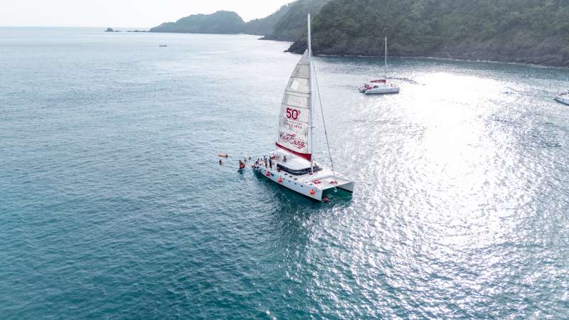 Snorkeling & Sightseeing