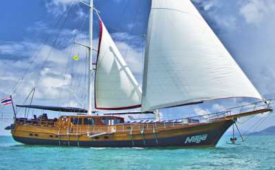 Yacht boutique "Naga"